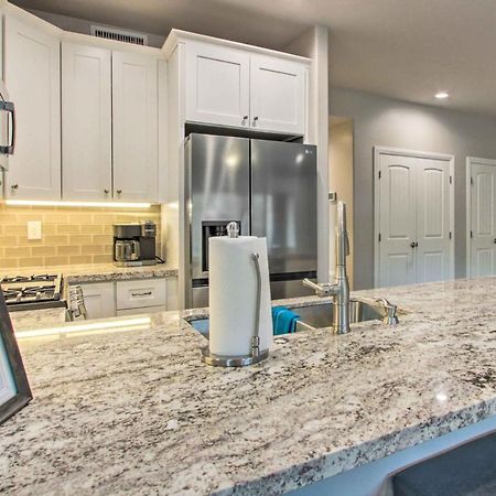 Walkable Cave Creek Townhome With Private Patio! Exterior photo