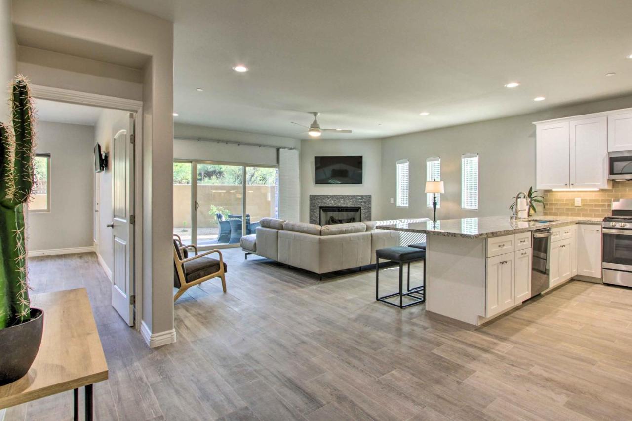 Walkable Cave Creek Townhome With Private Patio! Exterior photo