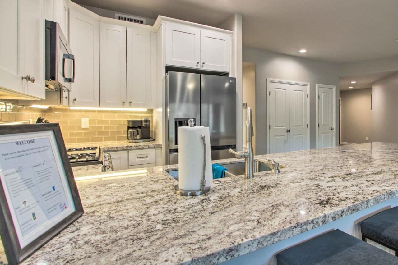 Walkable Cave Creek Townhome With Private Patio! Exterior photo